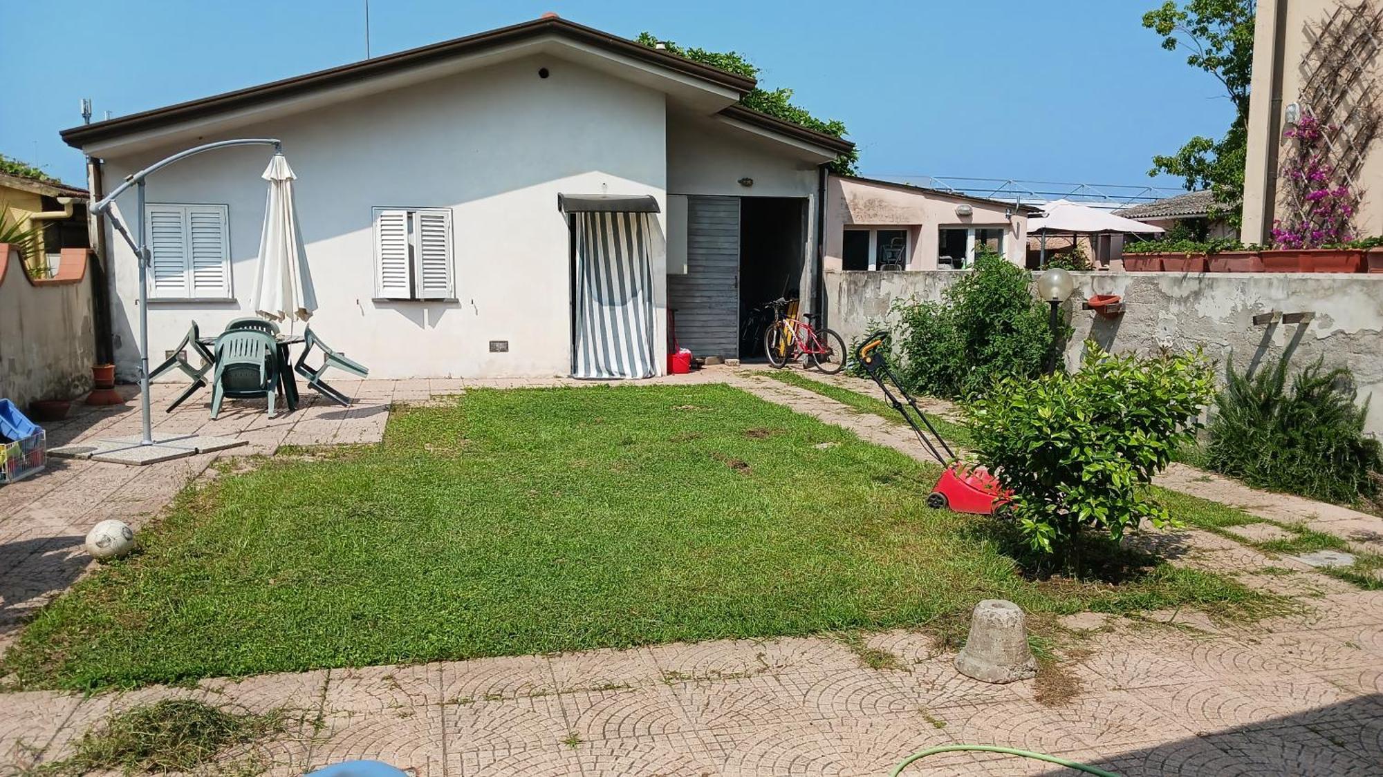 Lavanda Torre del Lago Puccini Exterior foto